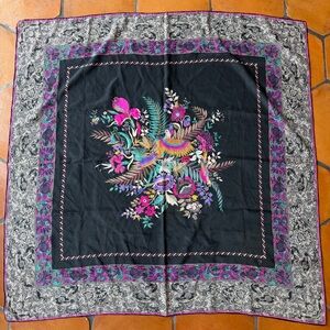 VINTAGE LUXURIOUS FLORAL BIRD SHAWL SCARF HAND ROLLED OLD MONEY COCKTAIL PARTY